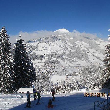 Haus Bergfried Hotell Westendorf Exteriör bild