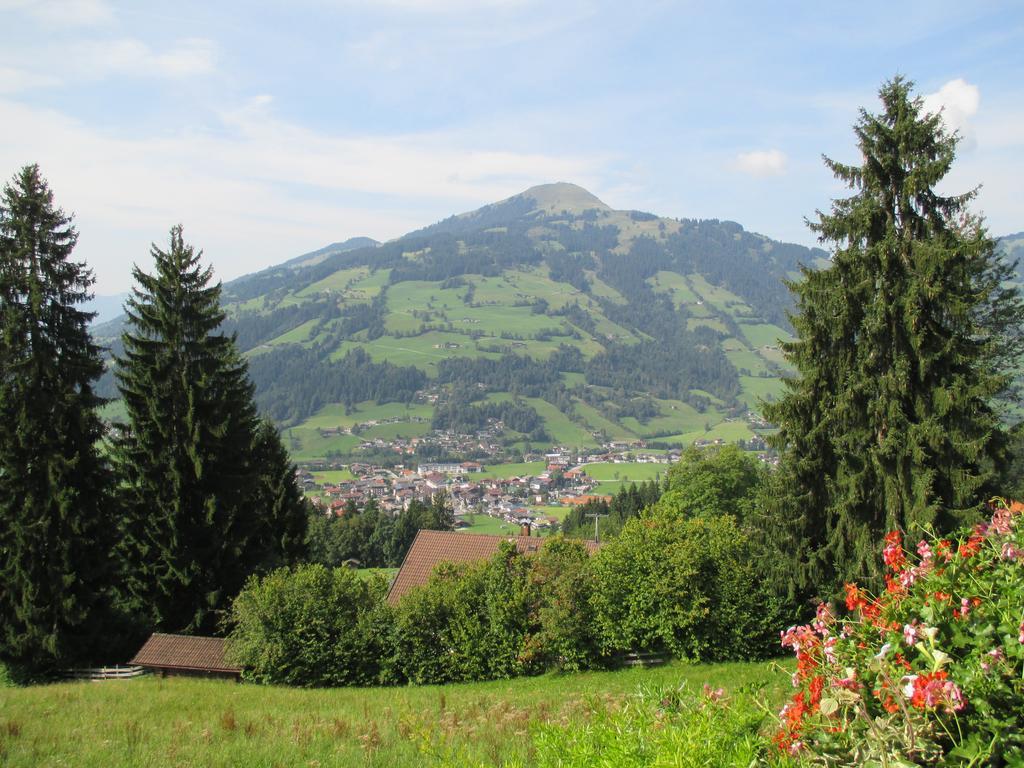Haus Bergfried Hotell Westendorf Rum bild